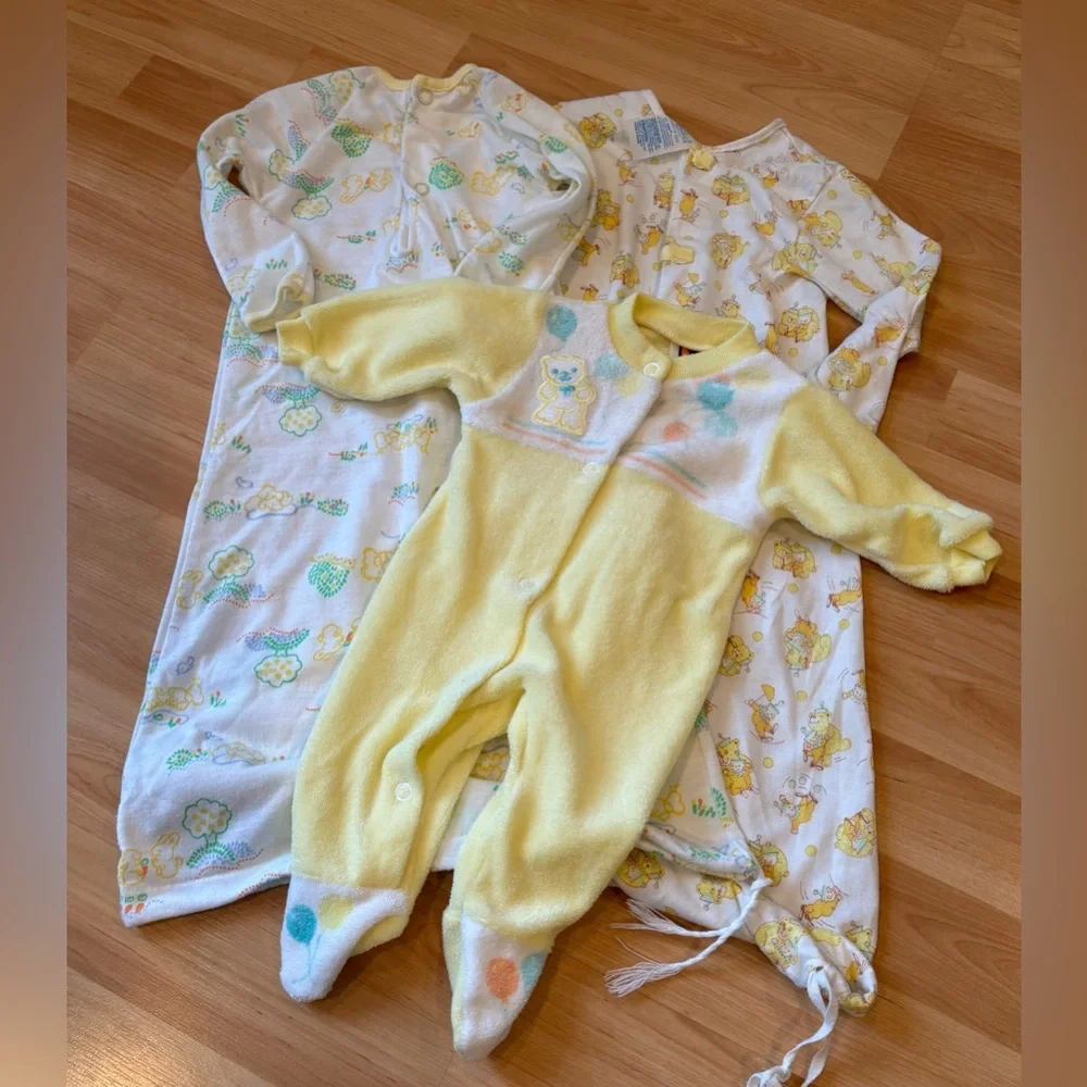 Vintage 70’s Carters Layette and sleeper bundle- Made in USA